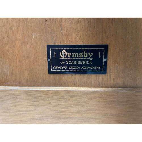 72 - Ormsby of Scarisbrick oak Prie Dieu with kneeler