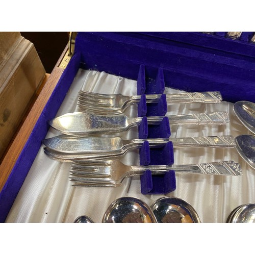 242 - Canteen of Viners 'Silver Rose' cutlery (12 place settings plus 2 serving spoons - 110 pieces)