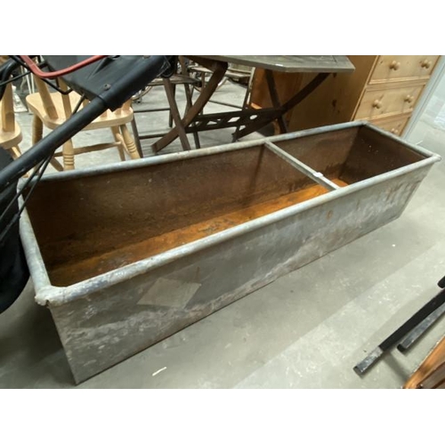 123 - Galvanised water tank/planter 42H 185W 50D