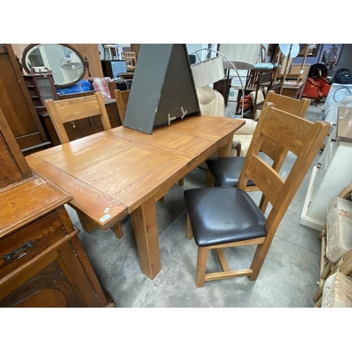 168 - Oak dining table 78H 167W 90D and 4 matching chairs