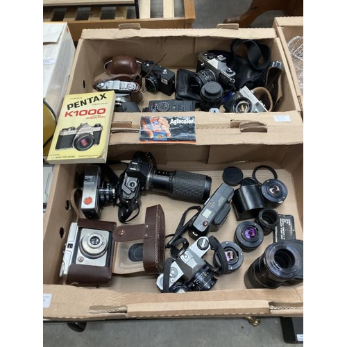 553 - Good collection of cameras and photographic accessories including Pentax P30 with user's guide, Agfa... 