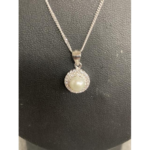 411 - 925 silver necklace with silver, CZ & pearl pendant, chain 46cm long