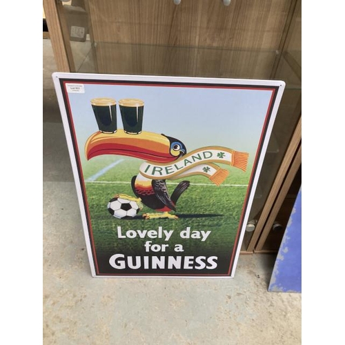 531 - Reproduction tin plate sign ' Guinness' 70 x 50cm