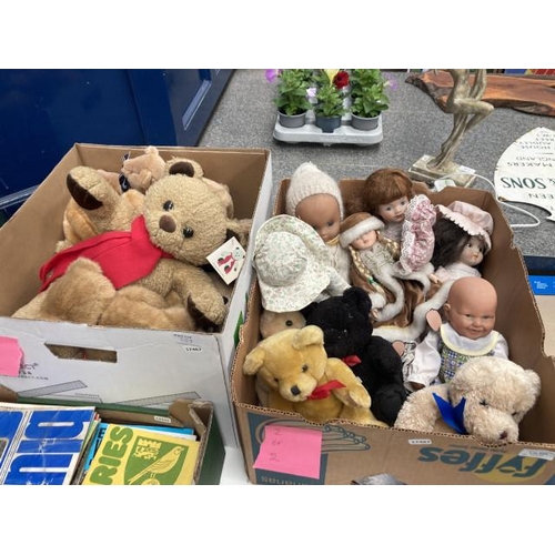 559 - 2 boxes of dolls and soft toys including Canterbury Bears, Bear Factory, Russ, Walkers Limited Editi... 