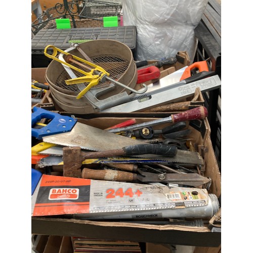 562 - Boxes of workshop and gardening tools including saws, axes, bit/drill box, screws and wall plug set,... 