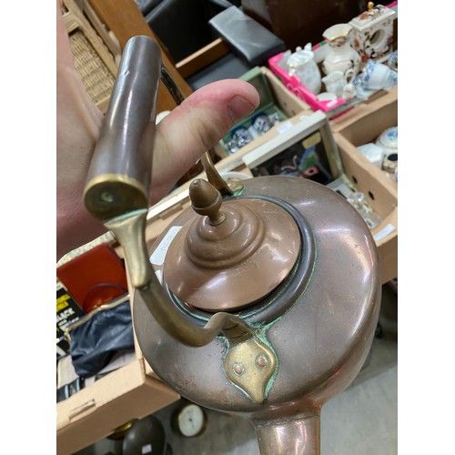 574 - Collection of metal wares to include brass warming pan, copper kettle and samovar, vintage scales wi... 