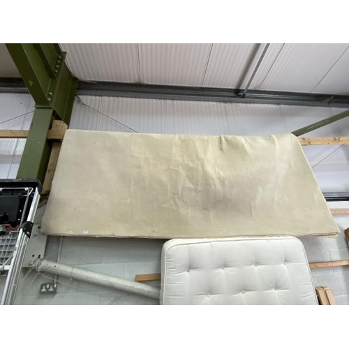 103 - Cream rug 296 x 282cm (sold as seen)