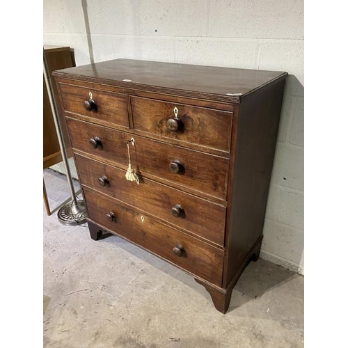 30 - George III mahogany chest of drawers 108H 101W 47D