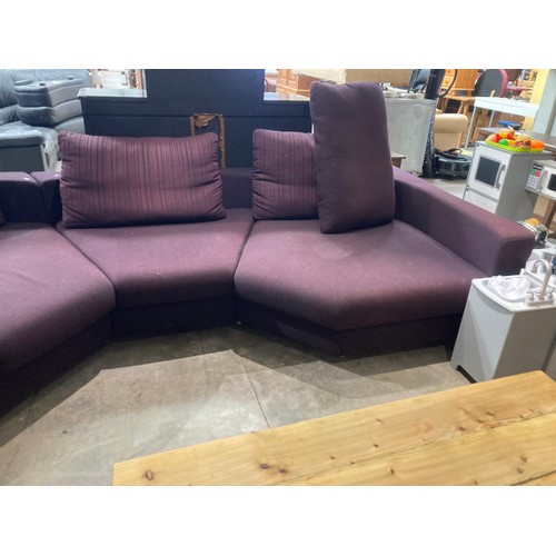 39 - Rolf Benz (Made in Germany) aubergine upholstered corner suite in 4 sections 60H 320W 230D (fabric w... 