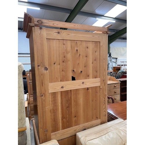 116 - Pine 2 door/4 drawer wardrobe 206H 104W 62D