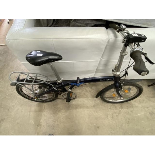 121 - DAHON folding bike