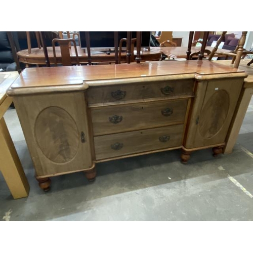 25 - Victorian walnut sideboard 88H 178W 56D