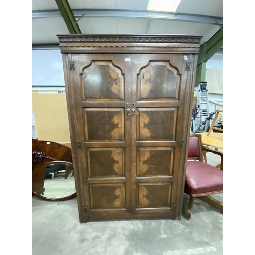 65 - Edwardian oak 2 door wardrobe 180H 112W 55D