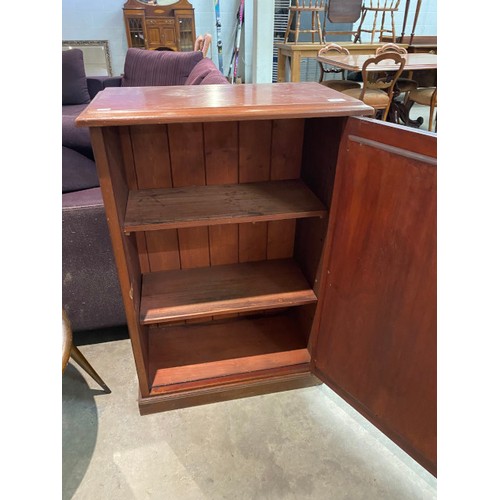 97 - Victorian mahogany mirror door cupboard with shelves to the interior 94H 63W 34D