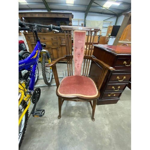 511 - Edwardian mahogany inlaid chair 54W