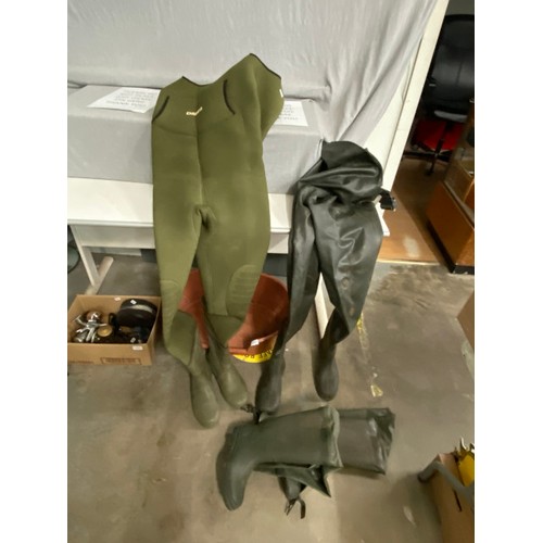 525 - Pair of Masterline waders (size 42), Barbour waders (size 41) and Daiwa waders (size 41)