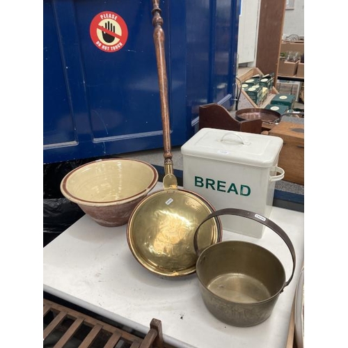 590 - Enamel breadbin, brass warming pan, brass jam pan, pancheon 37cm diameter