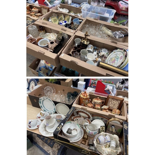 591 - Assorted boxes of collectables including 8 pieces of cottagwares, Booth's Mayfair jug, 2 Royal Worce... 