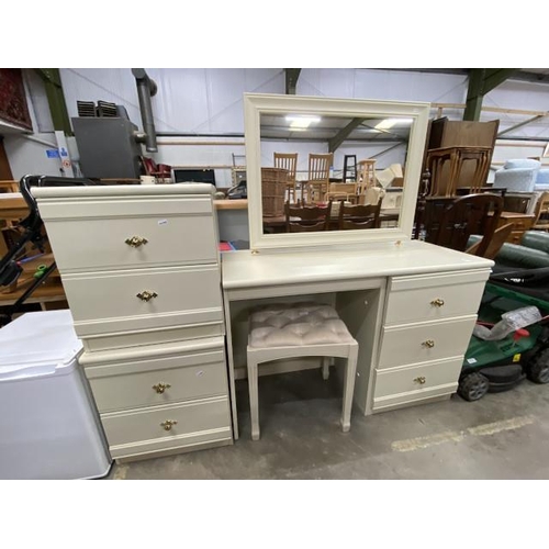 113 - White dressing table with mirror 73H 107W 46D and matching stool, 2 bedside chests 52H 45W 45D