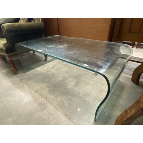 23 - Habitat tempered glass coffee table 43H 120W 62D