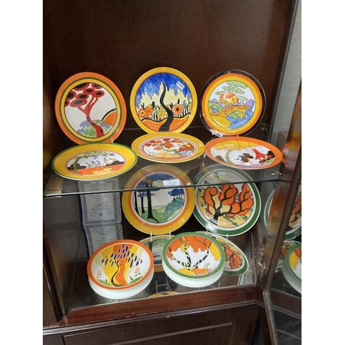 387 - Wedgwood Bizarre, Clarice Cliff plates - 'Garden Blue', 'Orange Roof Cottage', 'Red Tree', 'Tulip', ... 