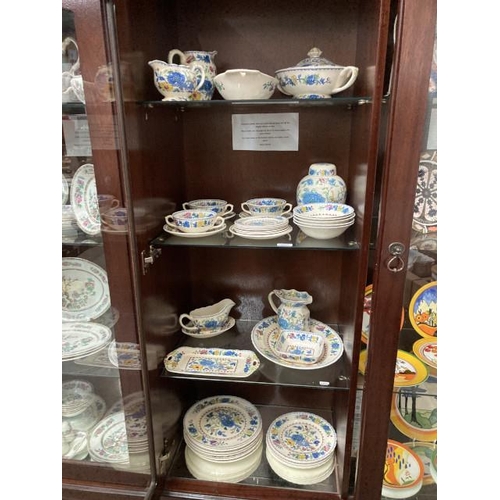 388 - Mason's Ironstone 'Regency' tableware's (40 pieces, ware to some items)