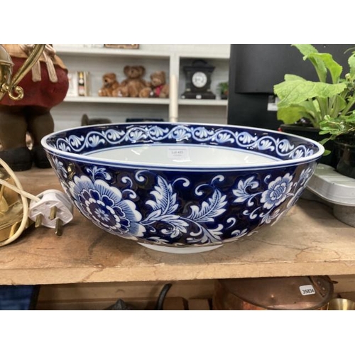 423 - Pier 1 blue and white fruit bowl