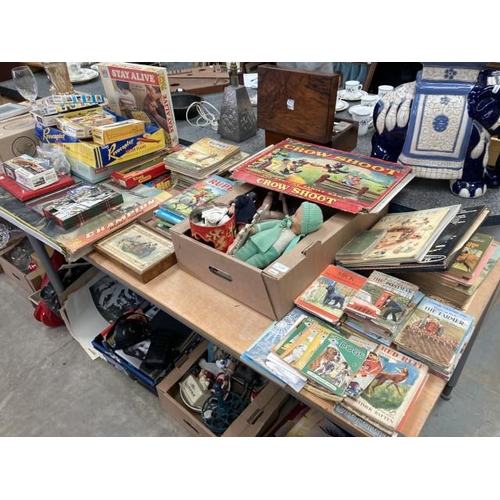 453 - Collection of vintage children's books and animals  including Ladybird, I-Spy, Rupert, Puffin  and v... 