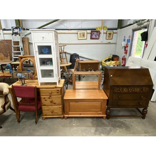 92 - Pine dressing table 72H 97W 41D, pine blanket box 47H 84W 37D, oak bureau 98H 76W 44D etc