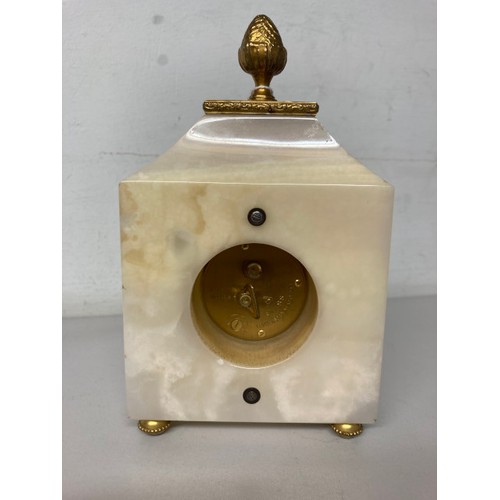 318 - Imhof 15 jewels Swiss onyx & gilt mantle clock (in working order) 17H 10W 4D