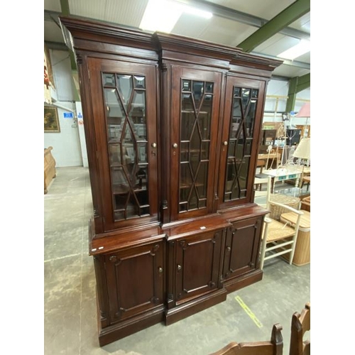 107 - 18th century style mahogany library bookcase 216H 165W 56D