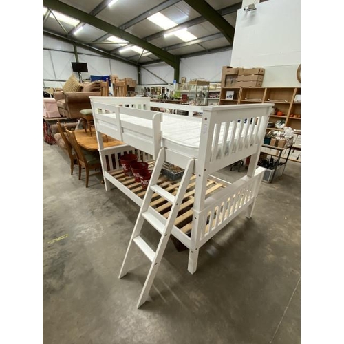 192 - Seconique 'Neptune' triple bunkbed (3ft mattress to the top and 4ft to the bottom - no bottom mattre... 