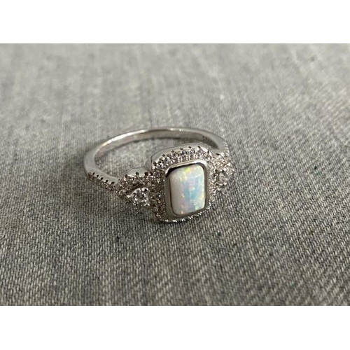 303 - Silver opal set ring (size S)