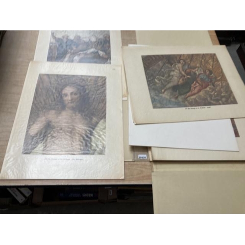 409 - Raphael paintings of the Vatican published by the Vatican City State in collaboration with U.N.E.S.C... 