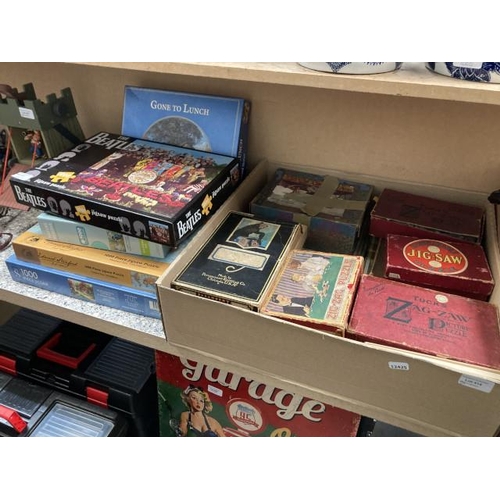 414 - Collection of games & jig-saws inc. Tuck's Zag-Zaw, Zig-Zag puzzle, The Beatles jigsaw puzzle etc. (... 