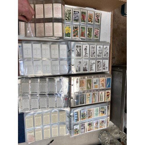 480 - 4 albums of cigarette cards including John Player & Sons ‘Tom Thumb Exploration of Space’ Primrose C... 