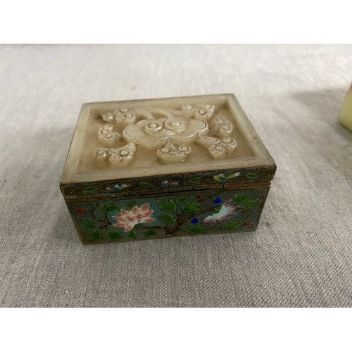 344 - Chinese cloisonné & carved jade trinket box & oriental jewellery box decorated with malachite, coral... 