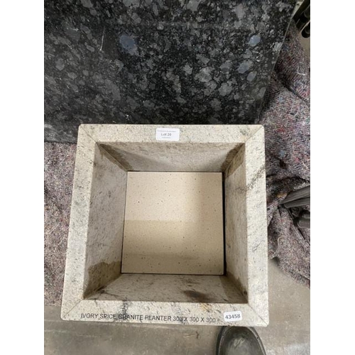 20 - Ivory Spice granite planter 300 x 300 x 300mm