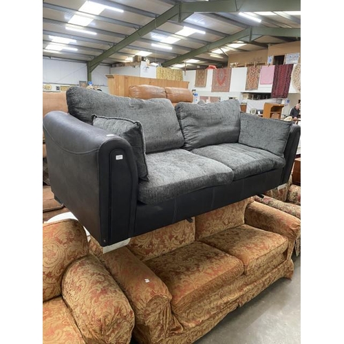 29 - DFS black and grey settee 230W