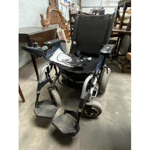 33 - Rascal Powerchair P200 with charger and manual