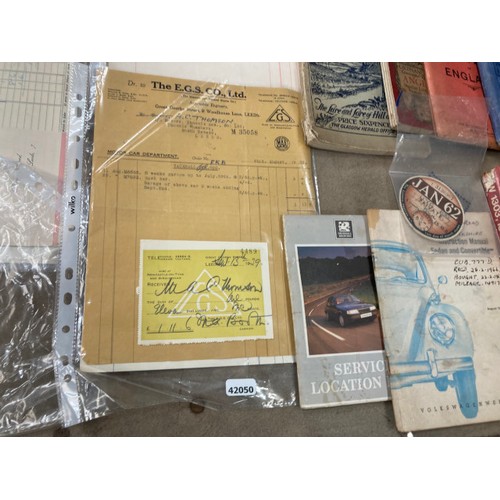 457 - Vintage motoring memorabilia including 1962 car licence, AA badge no 9B19476 with key, car insurance... 