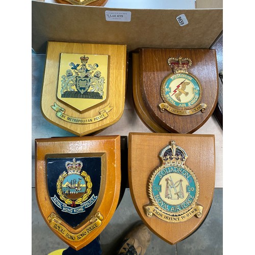 439 - Box of wooden military plaques including 107 Squadron RAF, 50 Squadron RAF, Inns of Court Regiment, ... 