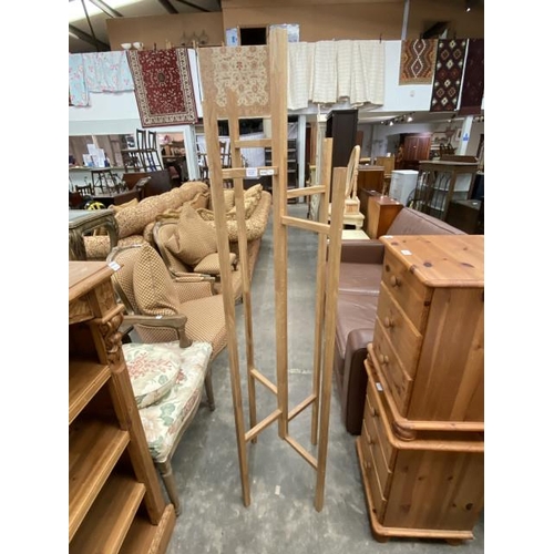 144 - Contemporary beech coat/hat stand 175H 48W 48D