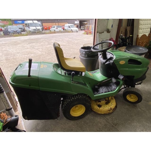 156 - John Deere SB 92 Hydro petrol ride on lawnmower (the battery is dead, sold as seen)