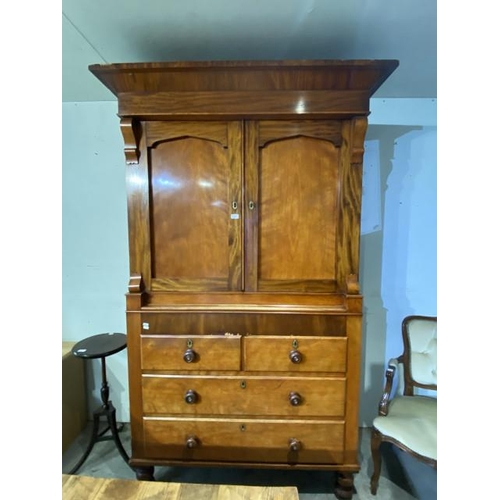 88 - Victorian mahogany linen press with shelves to the interior 215H 117W 59D