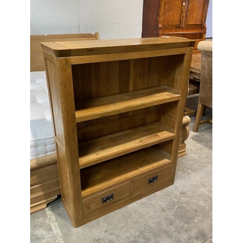 92 - Good quality oak bookcase with 2 drawers 120H 95W 28D