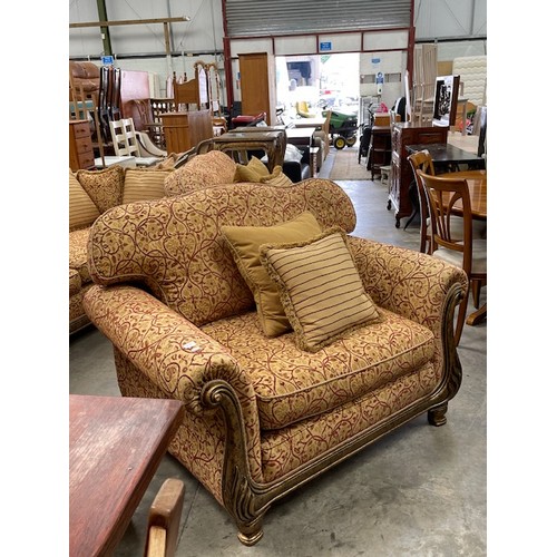 170 - Good quality ‘Duresta’ 3 piece suite (2 armchairs 142W & settee 260W) and 2 box footstools 40H 70W 6... 