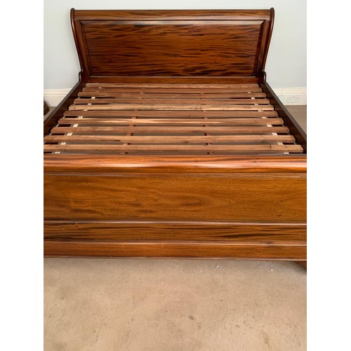 41 - Willis & Gambier mahogany super king (6ft) sleigh bed with side rails, 2 central rails and lats