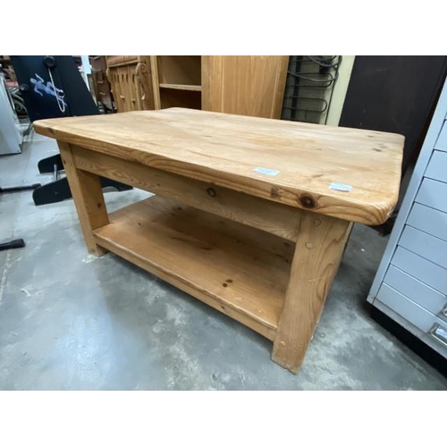 104 - Pine coffee table 46H 91W 60D