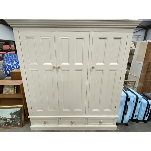 190 - Painted pine triple wardrobe 192H 172W 57D (splits into 3 sections)